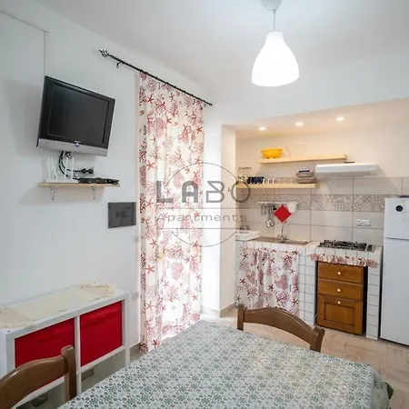 Apartment Ilios *
