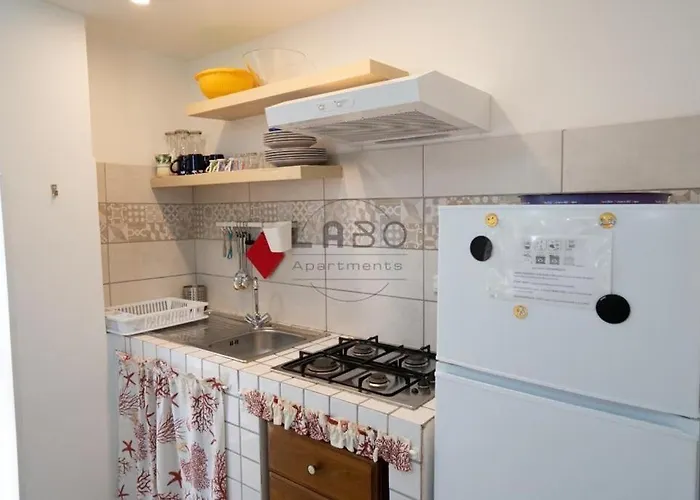 Ilios Apartman *